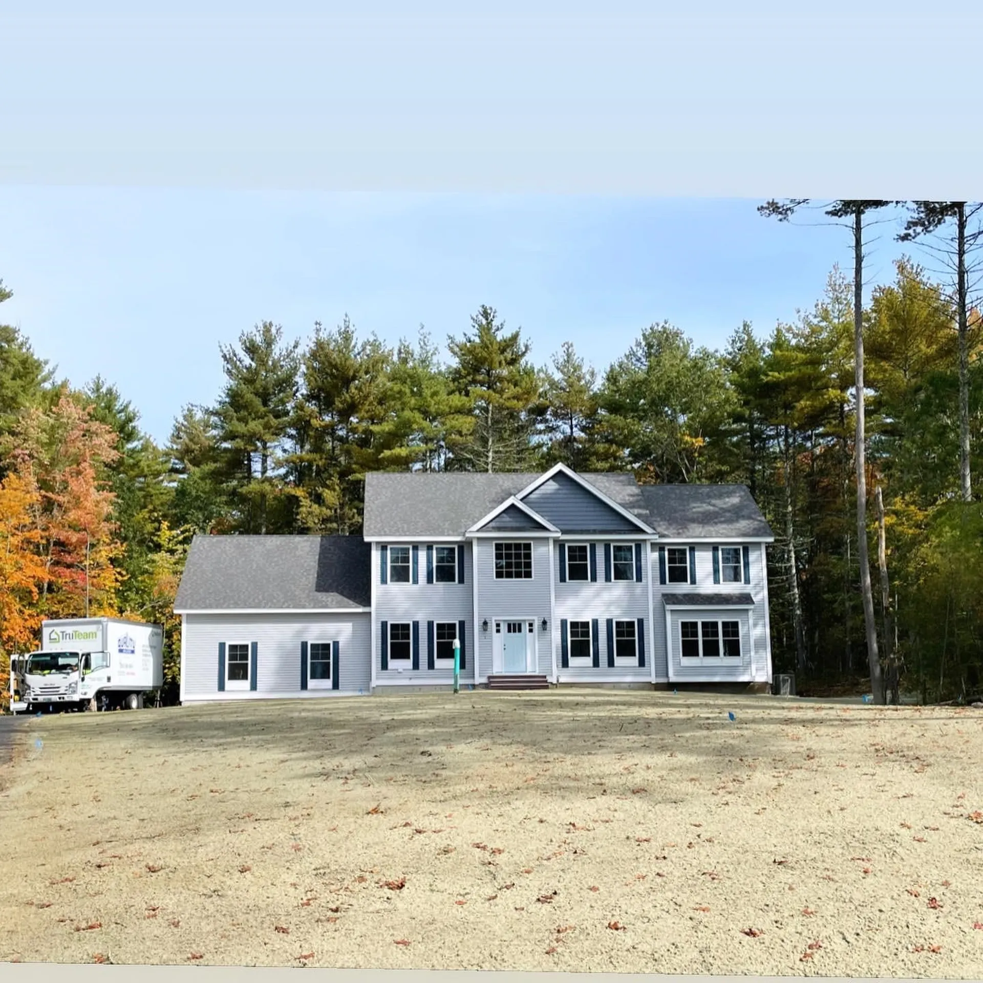 1 Farm Meadows Lane Londonderry NH 03053