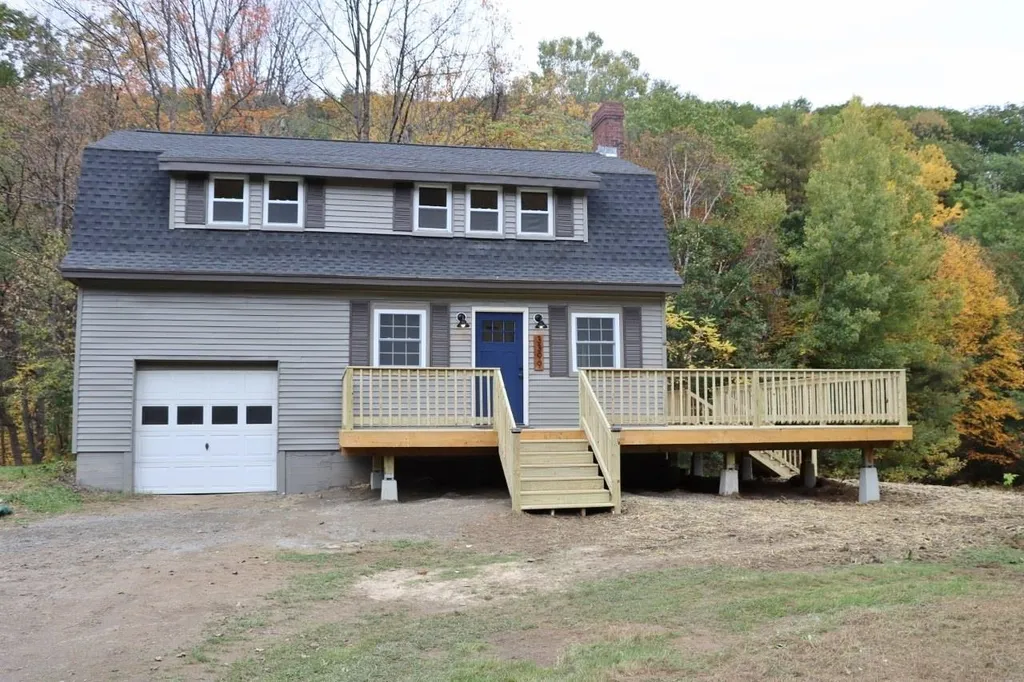 3399 Route 121 East Grafton VT 05146