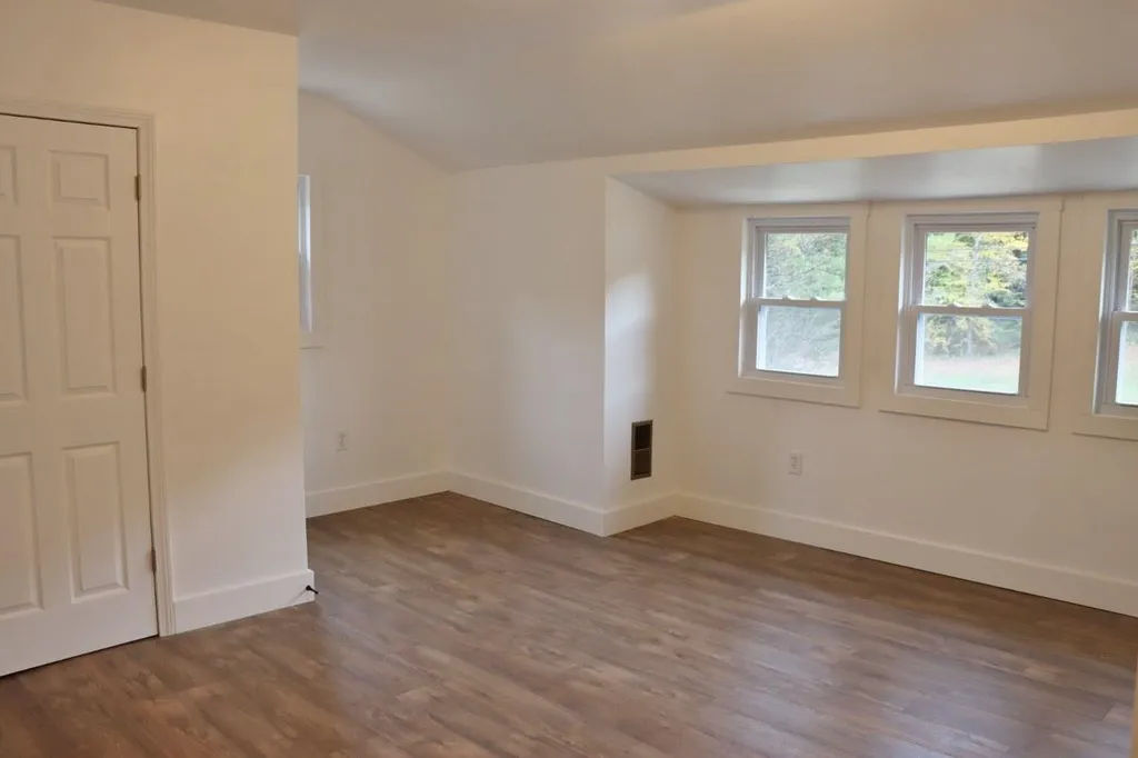 3399 Route 121 East Grafton VT 05146