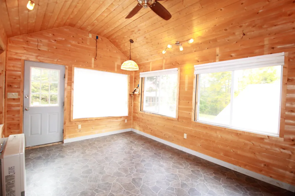 194 King Road Bakersfield VT 05441