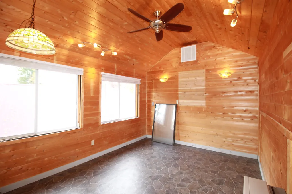 194 King Road Bakersfield VT 05441