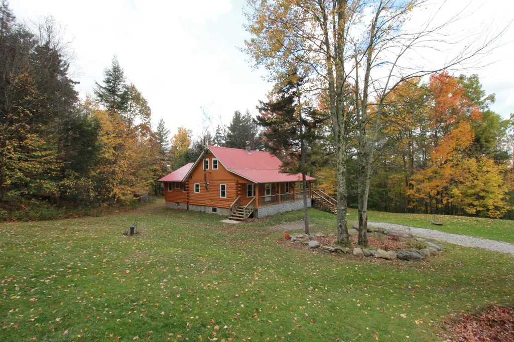 194 King Road Bakersfield VT 05441