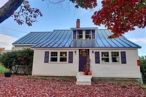 35 Knoll Street Newport NH 03773