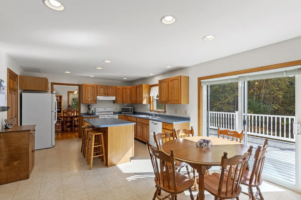 42 Sullivan Farm Drive Rochester NH 03868