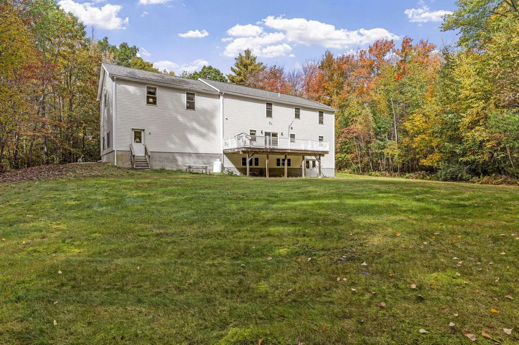 42 Sullivan Farm Drive Rochester NH 03868