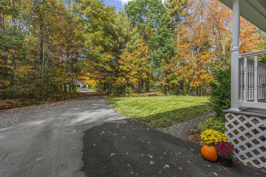 42 Sullivan Farm Drive Rochester NH 03868