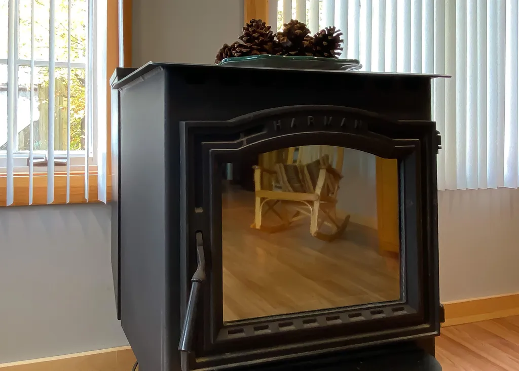11 Neils Lane Grafton NH 03240
