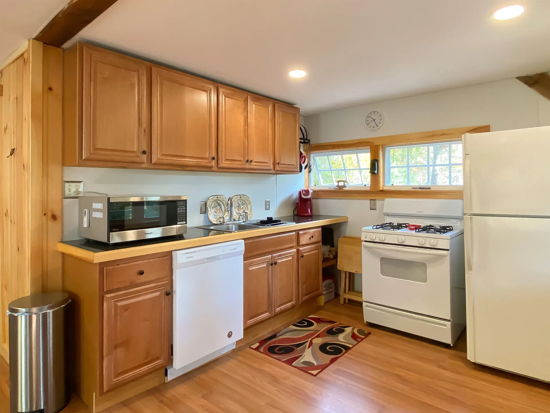 11 Neils Lane Grafton NH 03240