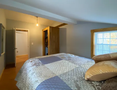 11 Neils Lane Grafton NH 03240