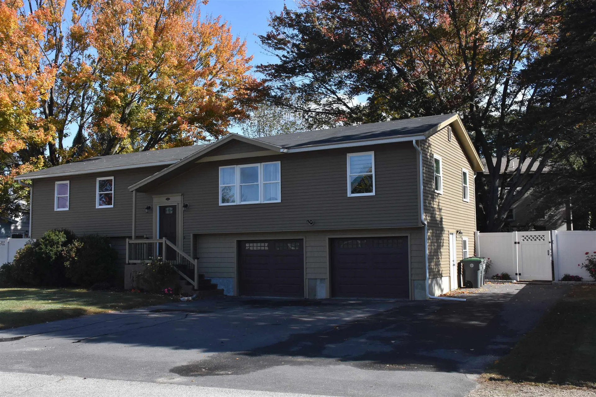 8 Bullard Drive Hooksett NH 03106