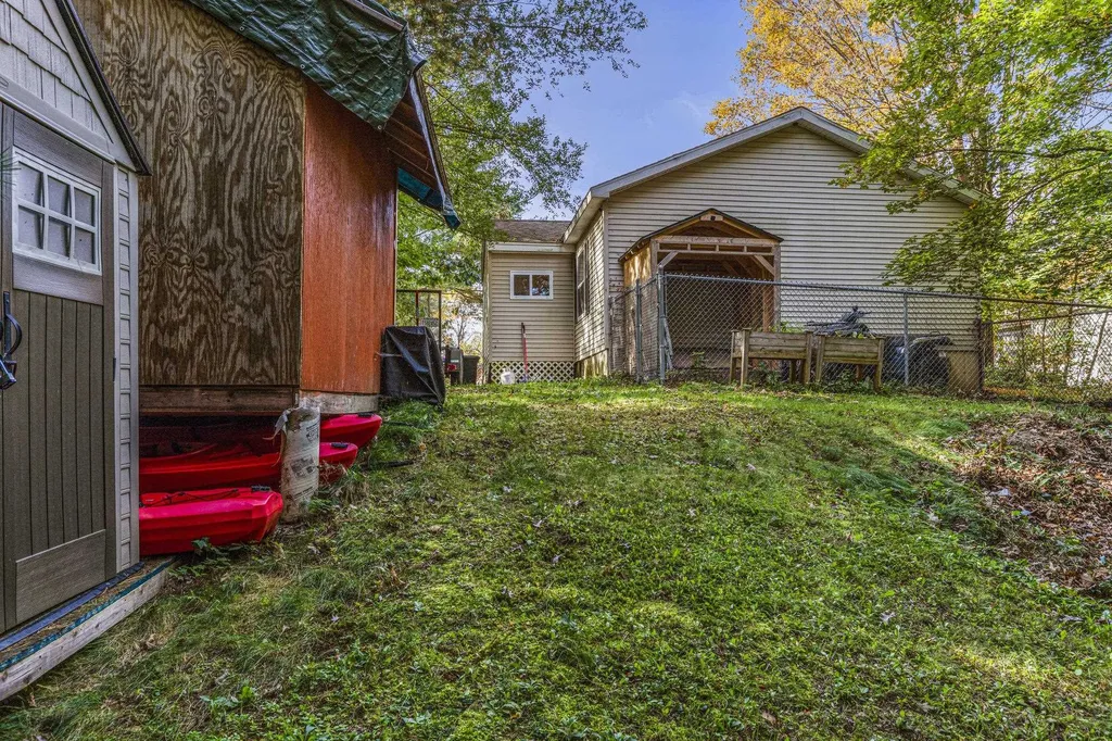 72 Lone Star Avenue Farmington NH 03835