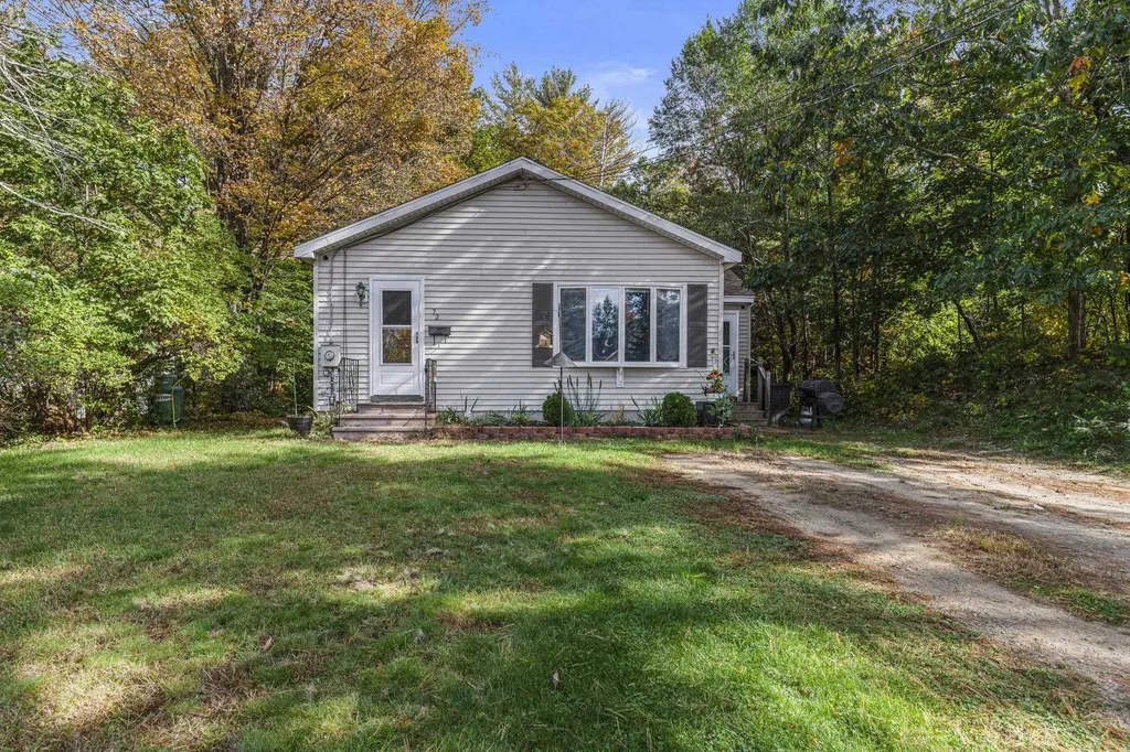 72 Lone Star Avenue Farmington NH 03835