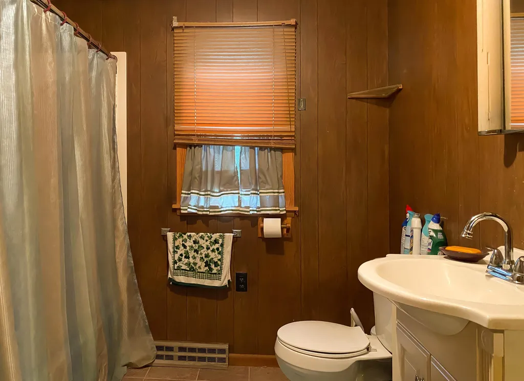 11 Doolittle Drive Enfield NH 03748