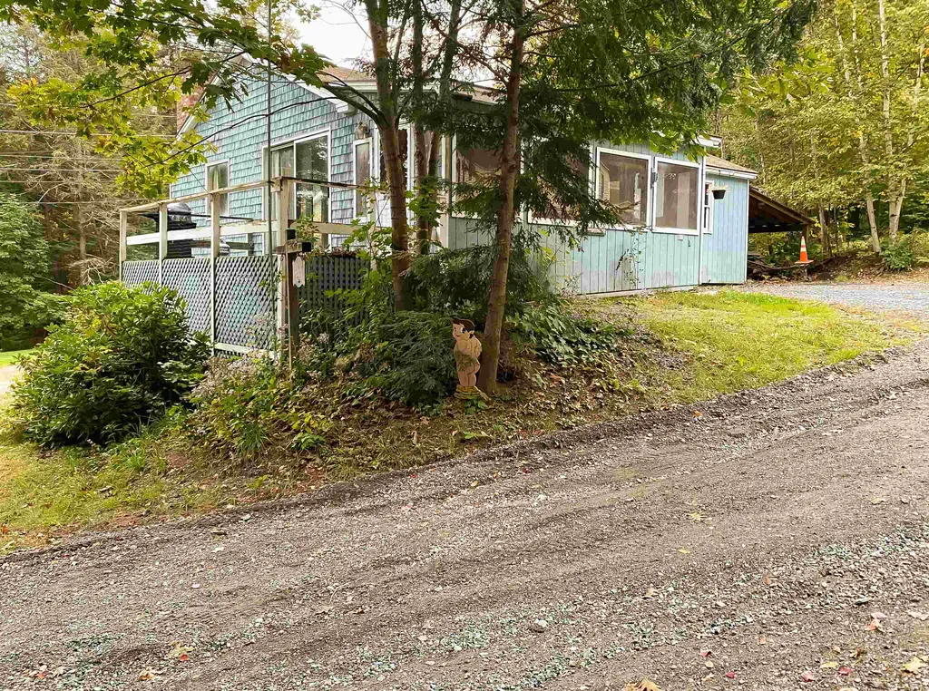 11 Doolittle Drive Enfield NH 03748