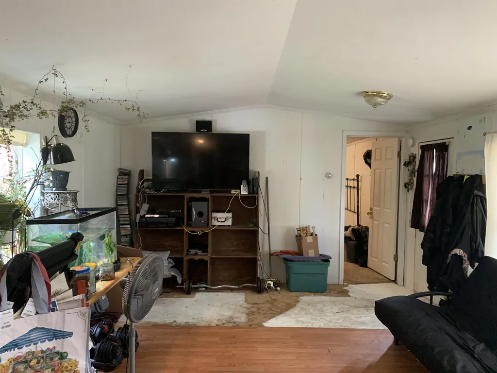 193 Spruce Drive Farmington NH 03835