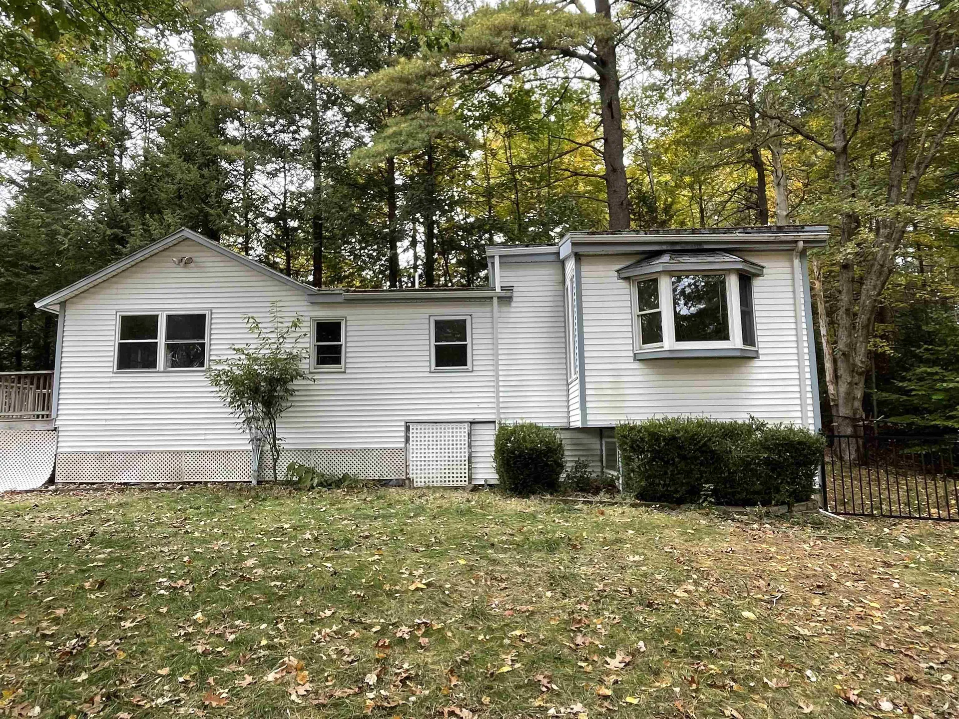 16 Great Pond Road Kingston NH 03848