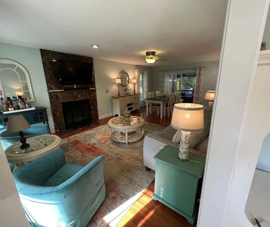 142 Tuck Drive Fremont NH 03044