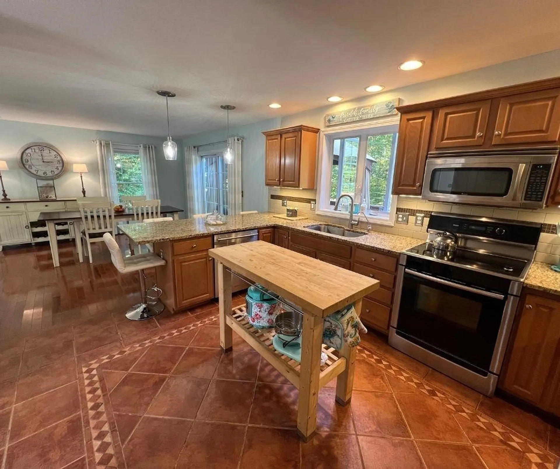 142 Tuck Drive Fremont NH 03044