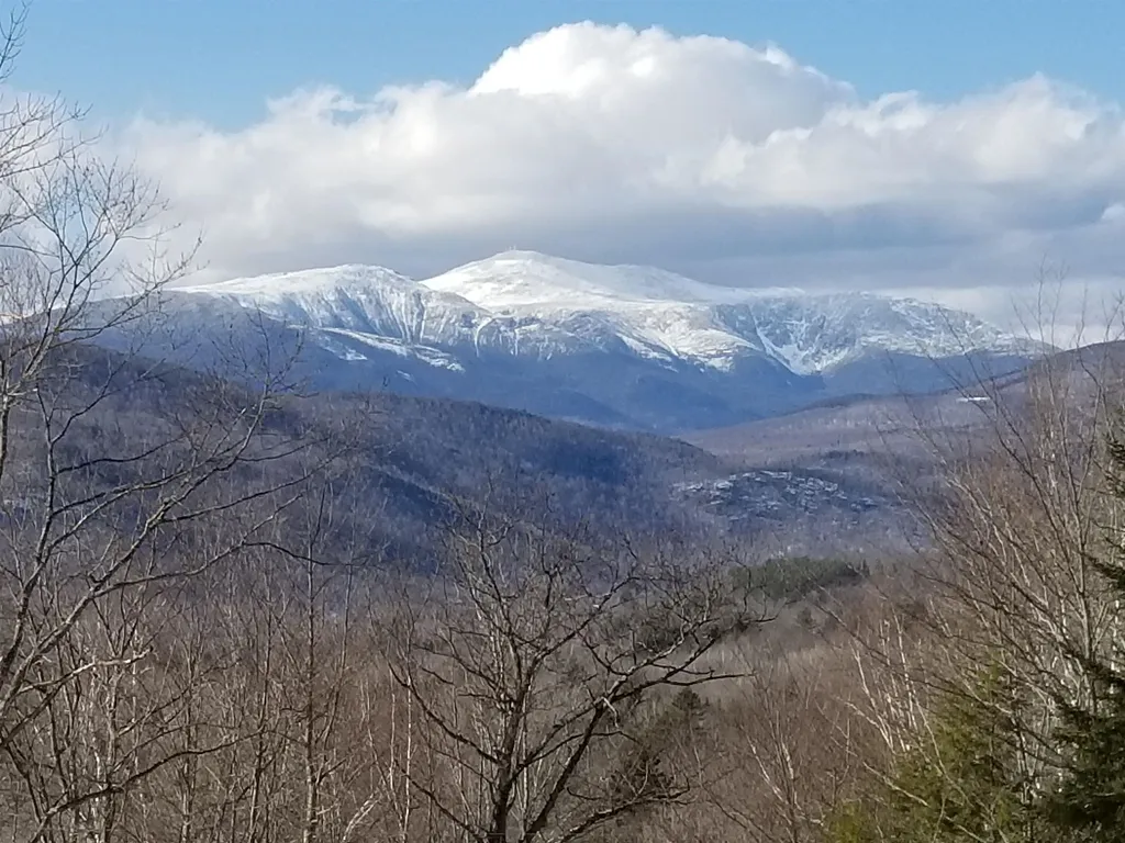 18 Lower Highlands Road Jackson NH 03846
