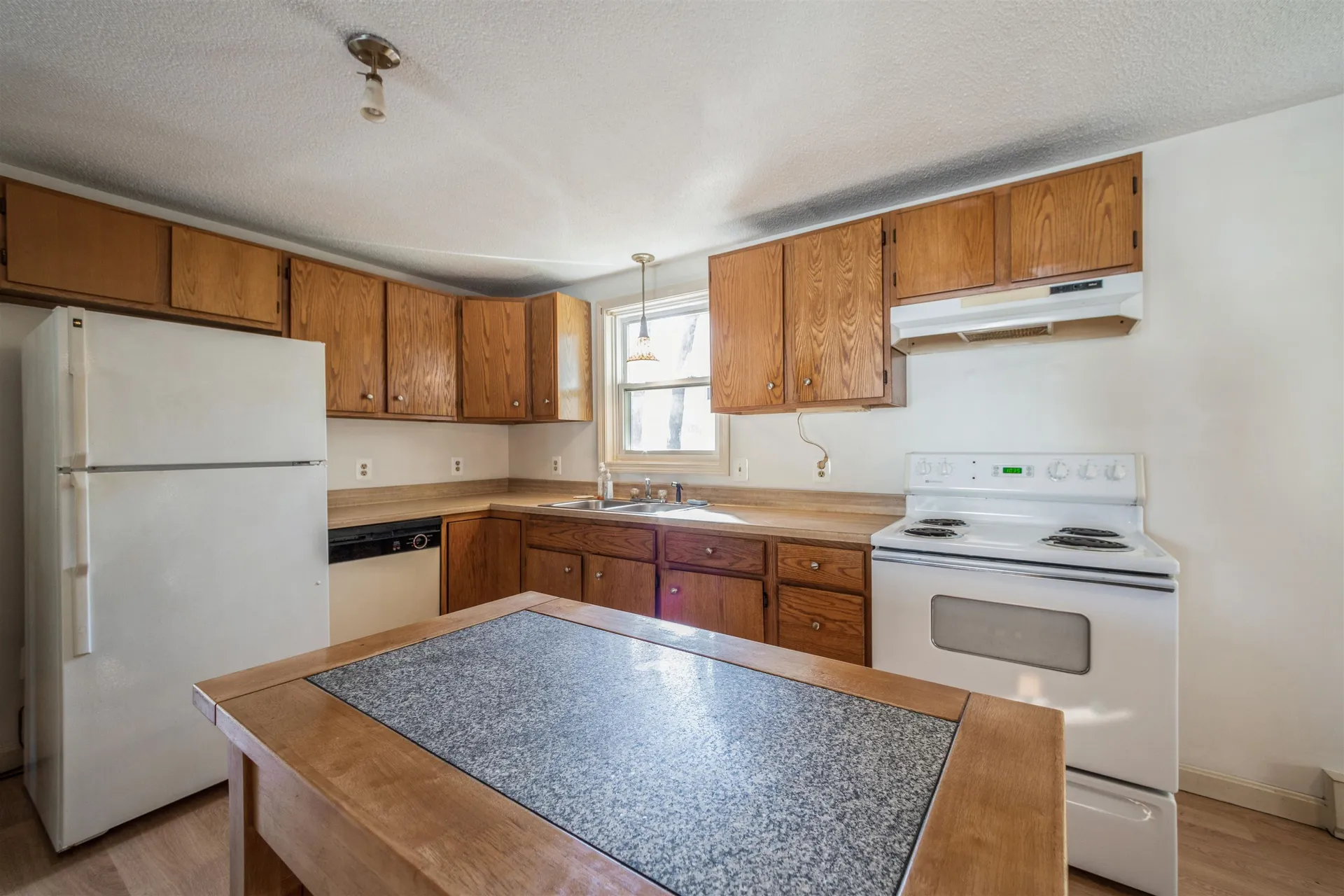 55 Purdue Street Manchester NH 03103