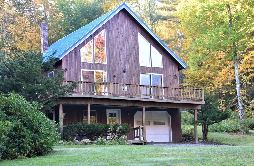 205 Texas Hill Circle Huntington VT 05462