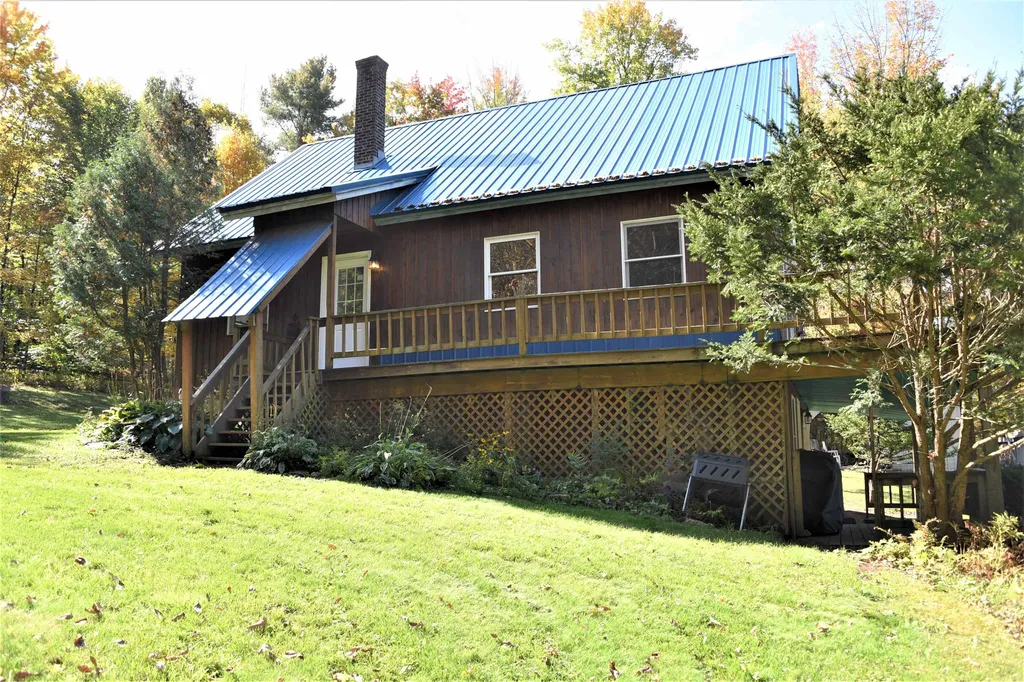 205 Texas Hill Circle Huntington VT 05462