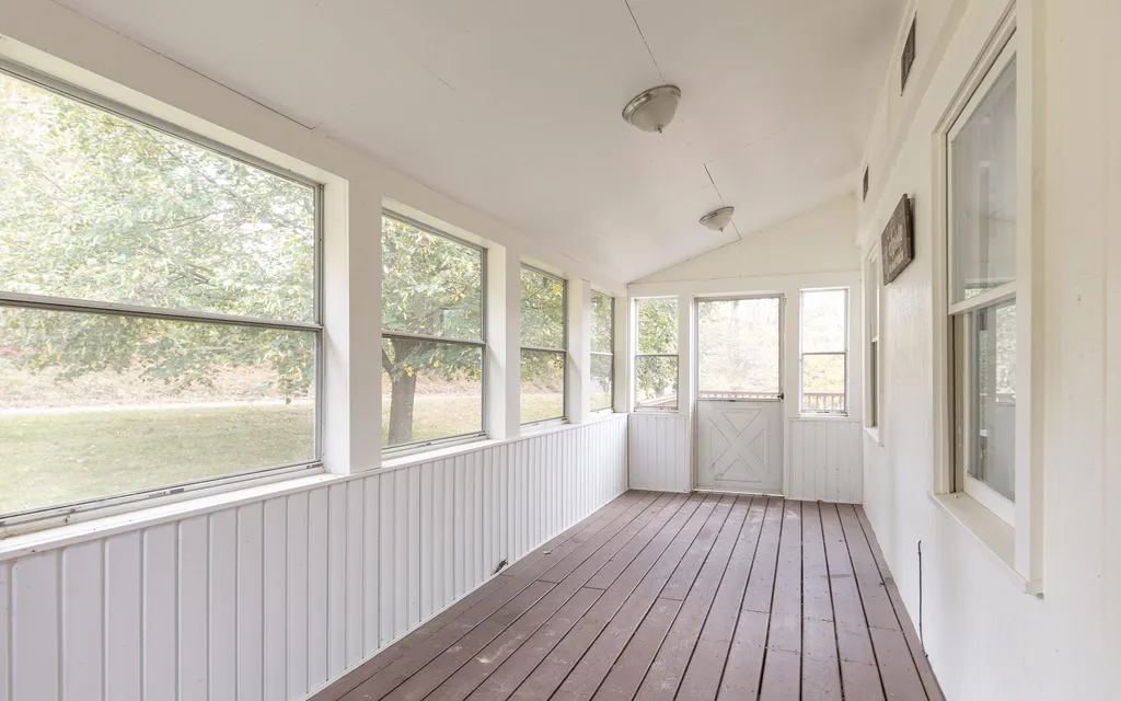 13 Russell Road Langdon NH 03602