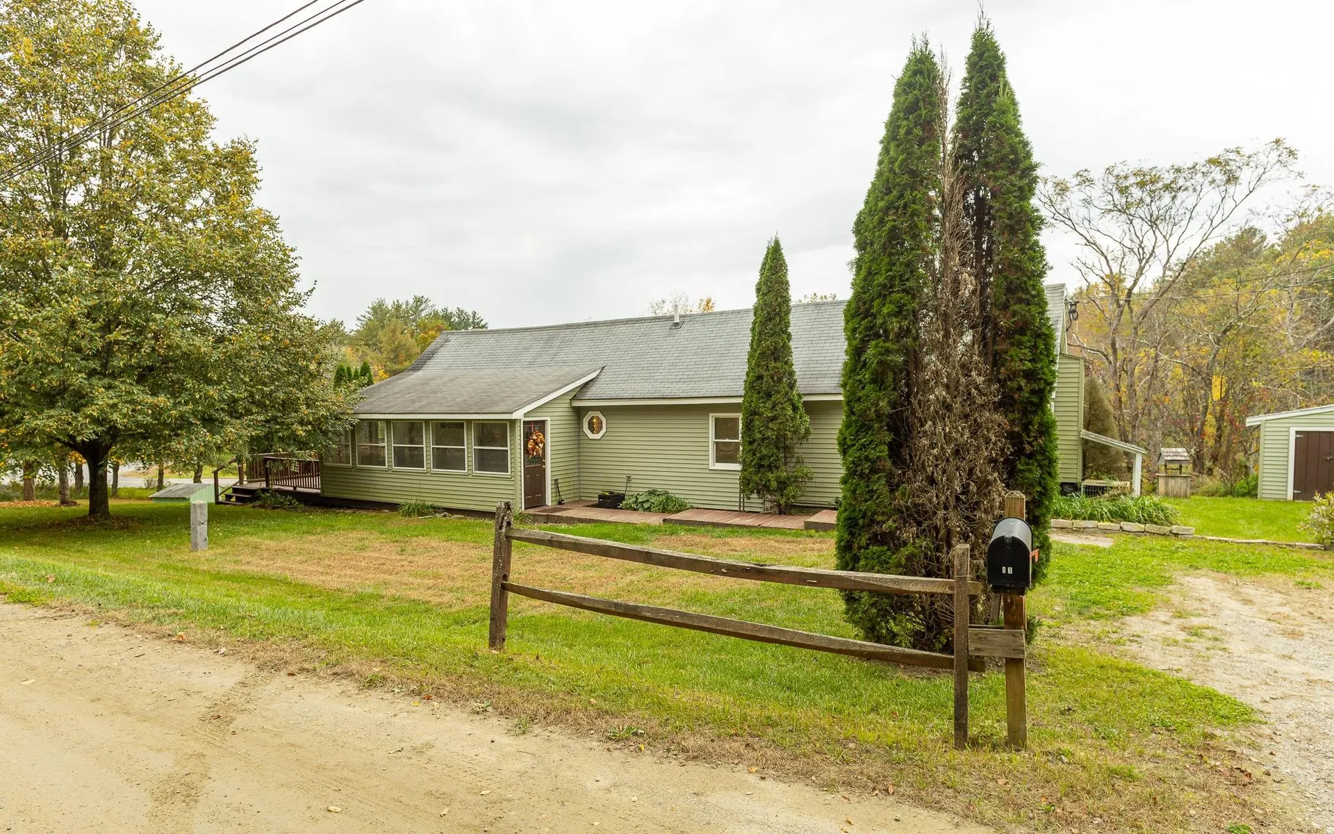 13 Russell Road Langdon NH 03602