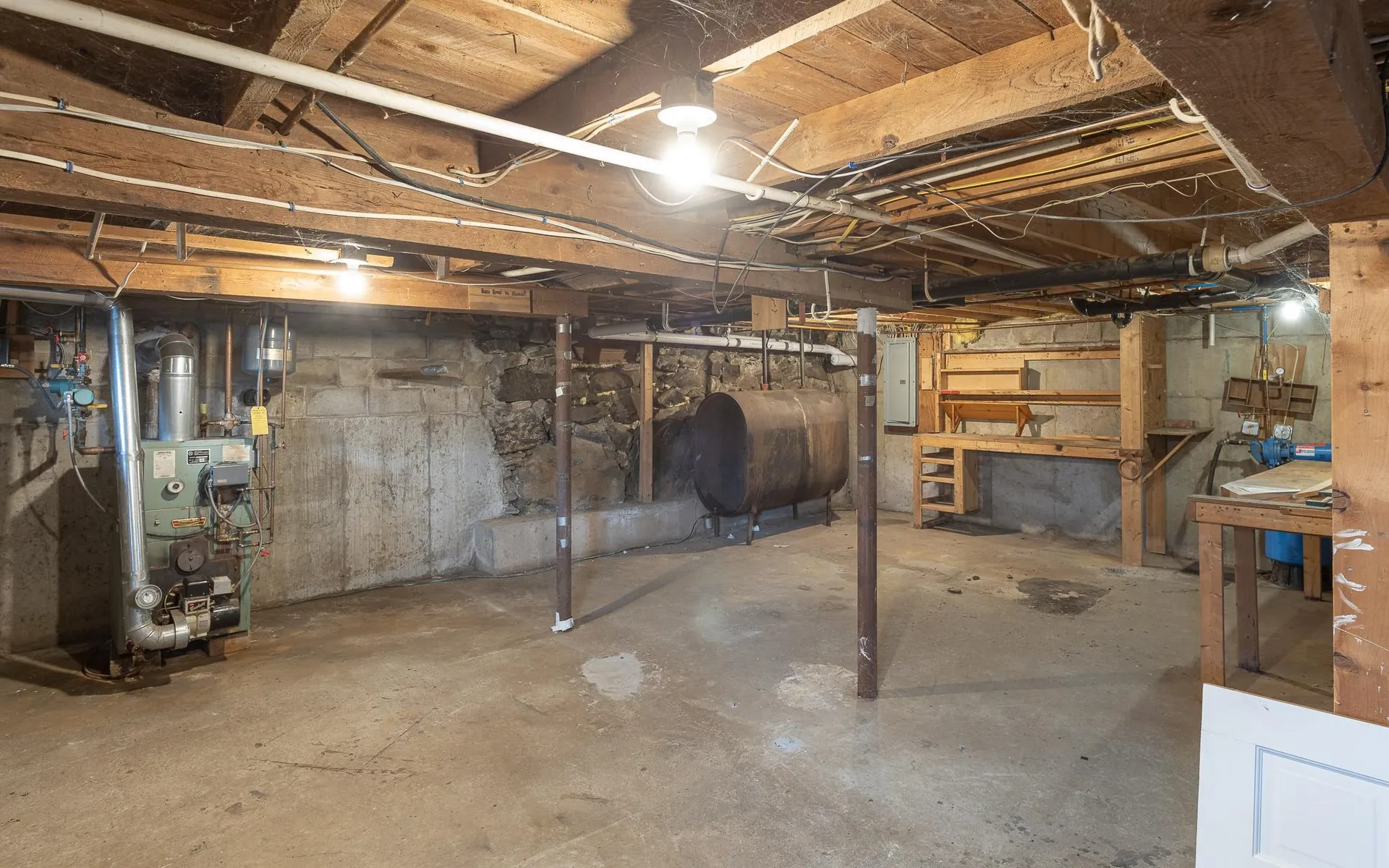 13 Russell Road Langdon NH 03602
