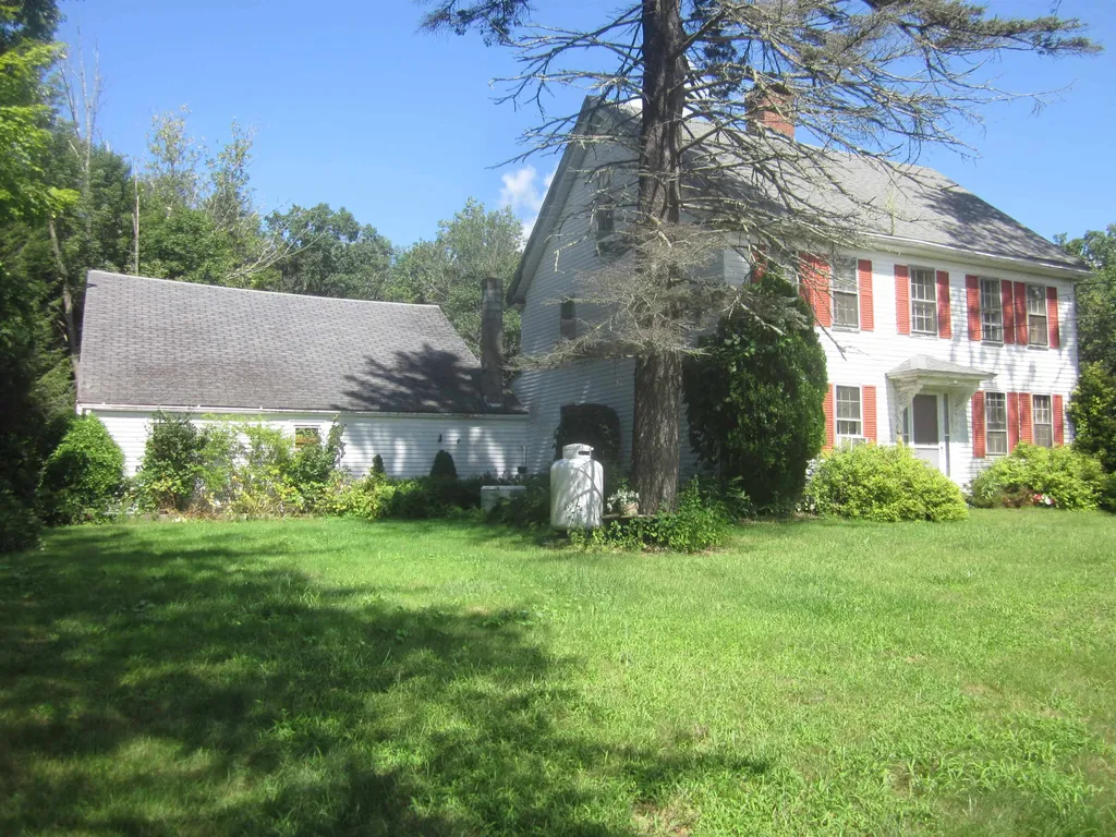 126 Bayside Road Greenland NH 03840