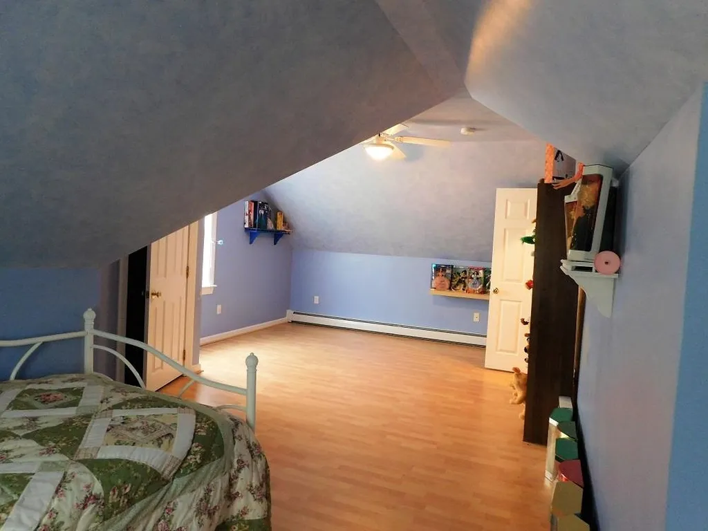 24 Benjamin Way Dover NH 03820