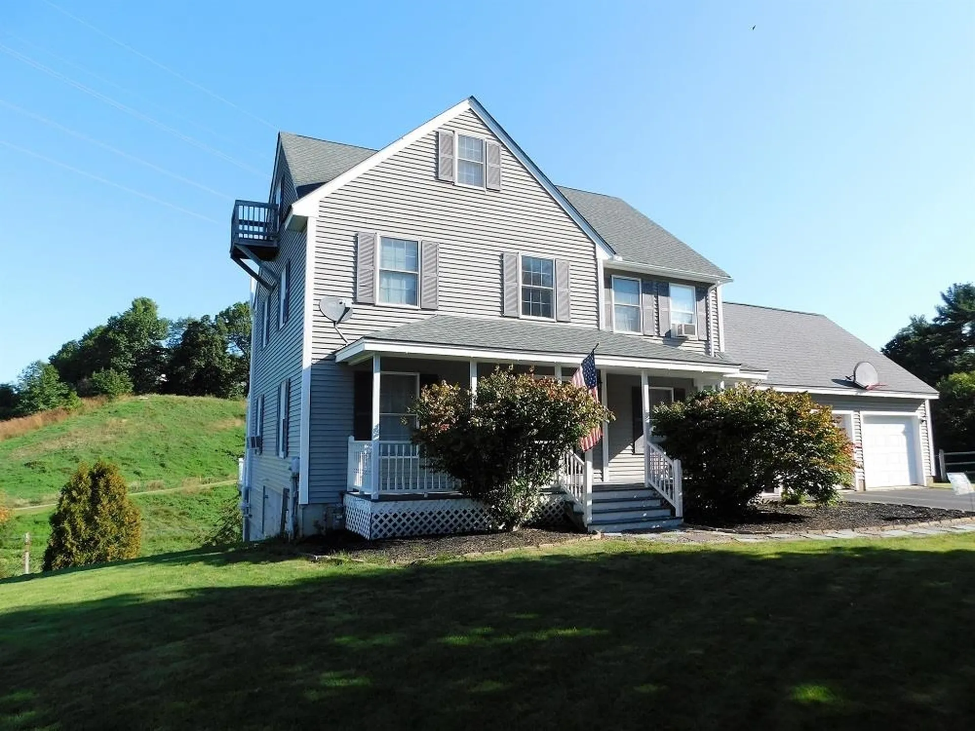 24 Benjamin Way Dover NH 03820