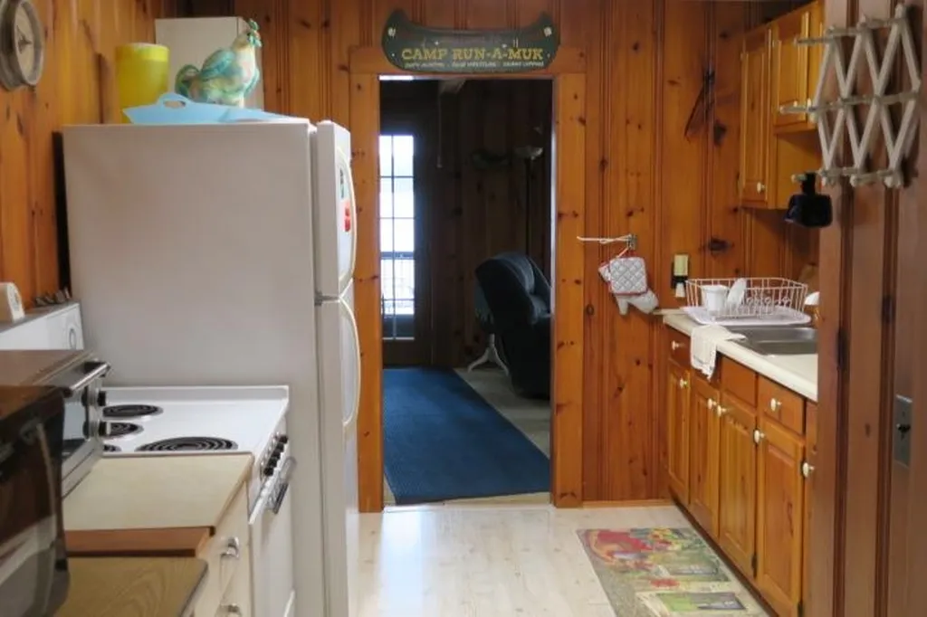 6 Scott Lane Deerfield NH 03037