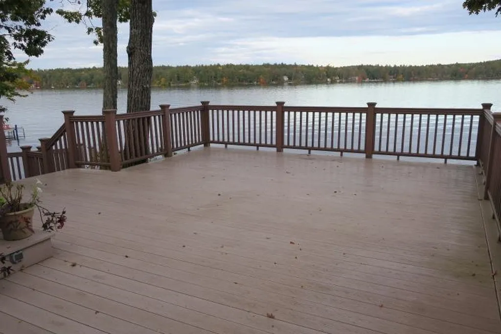6 Scott Lane Deerfield NH 03037