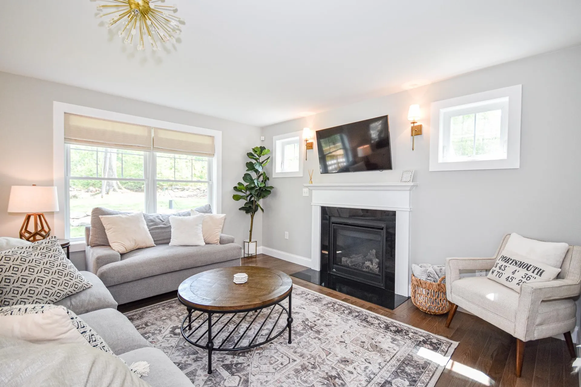 16 Meetinghouse Road Barrington NH 03825