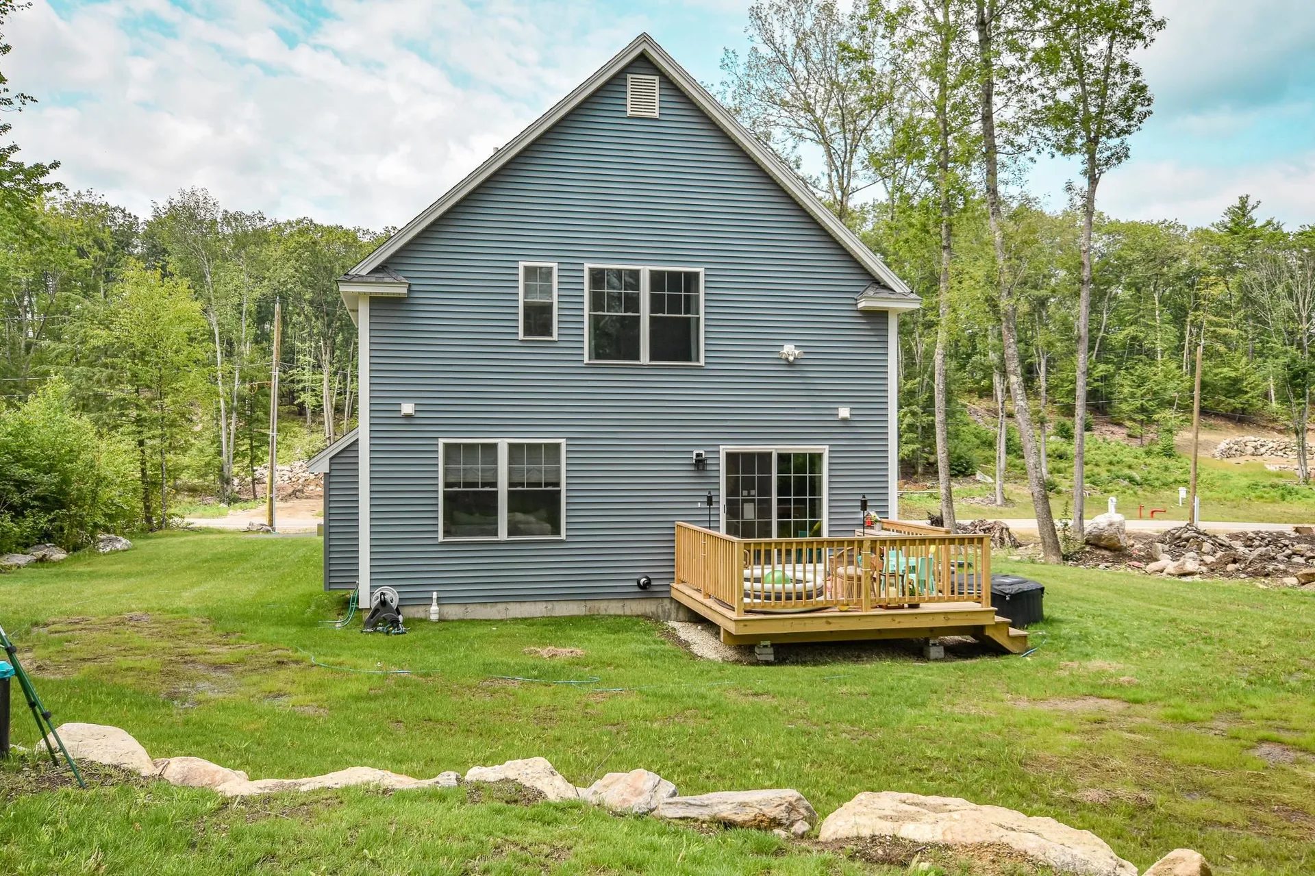 16 Meetinghouse Road Barrington NH 03825