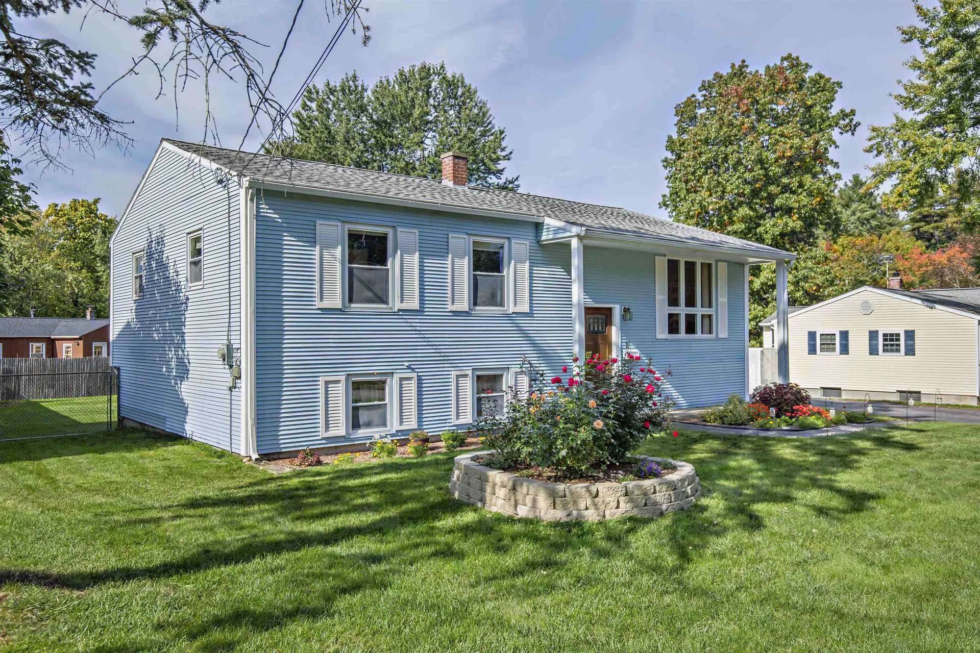 42 Burnside Street Nashua NH 03064