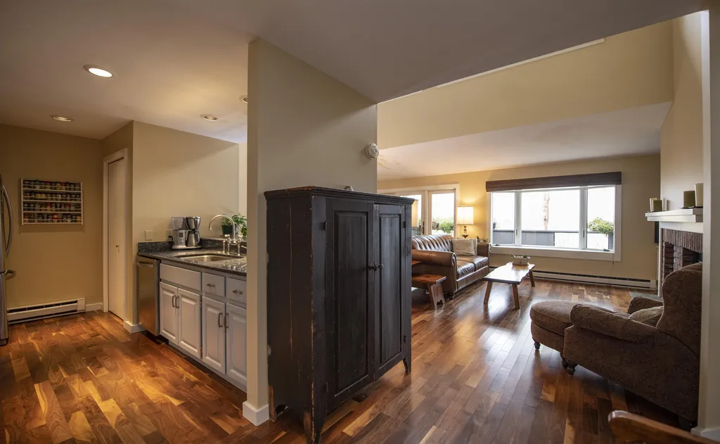388 Alden Partridge Road Hartford VT 05059