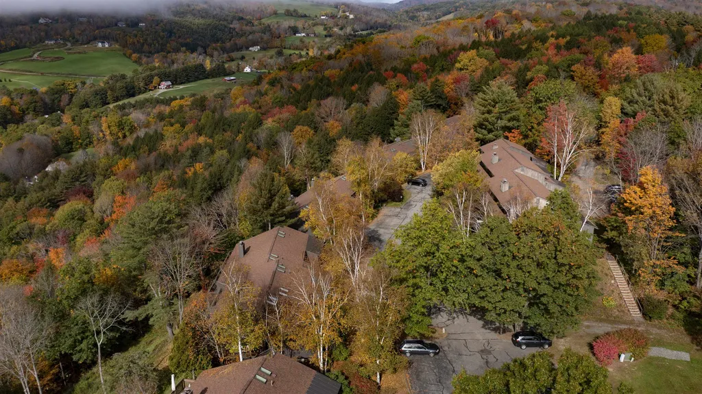 388 Alden Partridge Road Hartford VT 05059