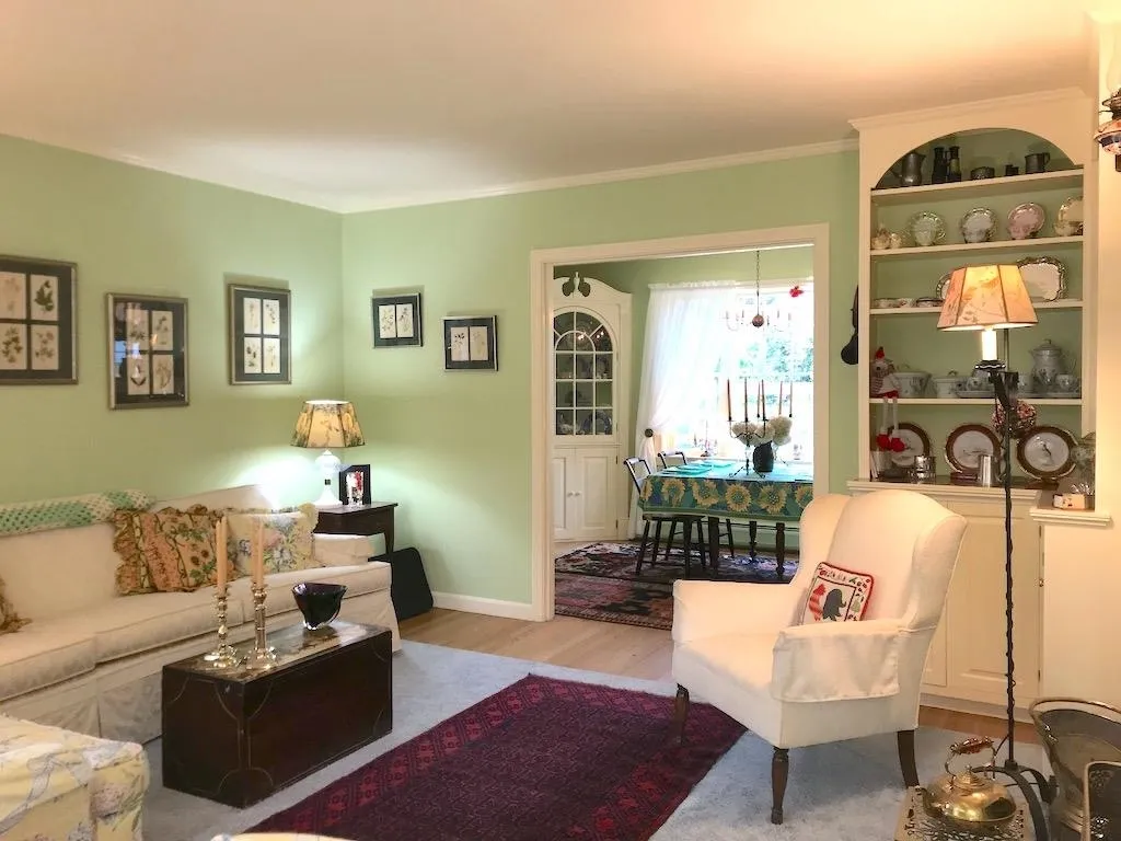 72 Kaufmann Drive Peterborough NH 03458