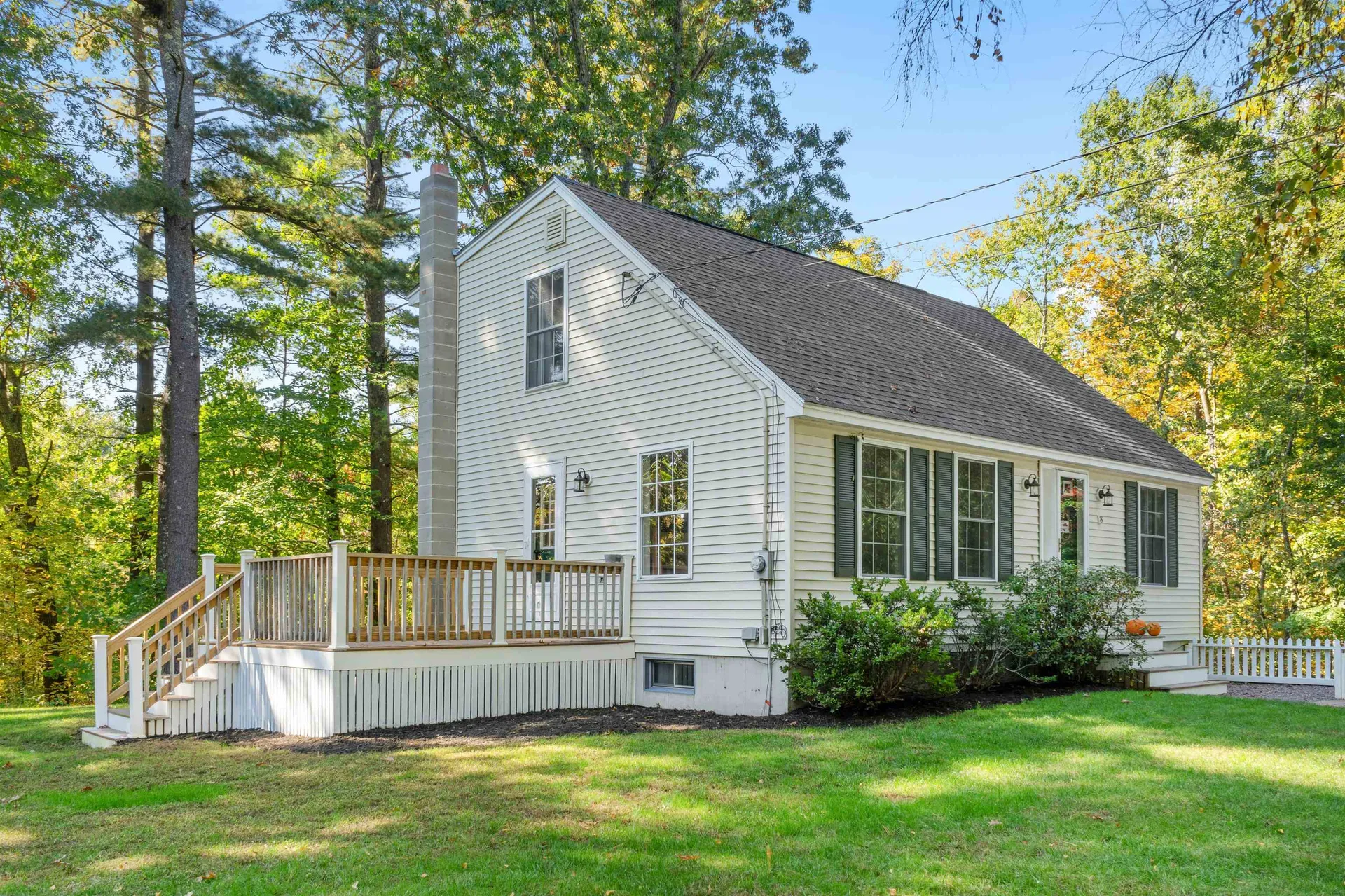 8 Kelley Road Kingston NH 03848