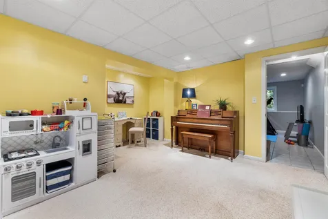 8 Kelley Road Kingston NH 03848