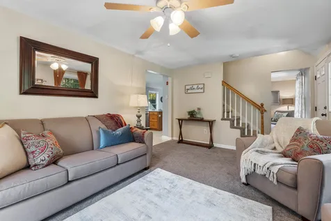 8 Kelley Road Kingston NH 03848