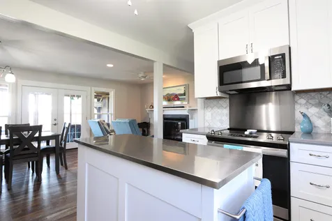 775 South Main Street Peacham VT 05862