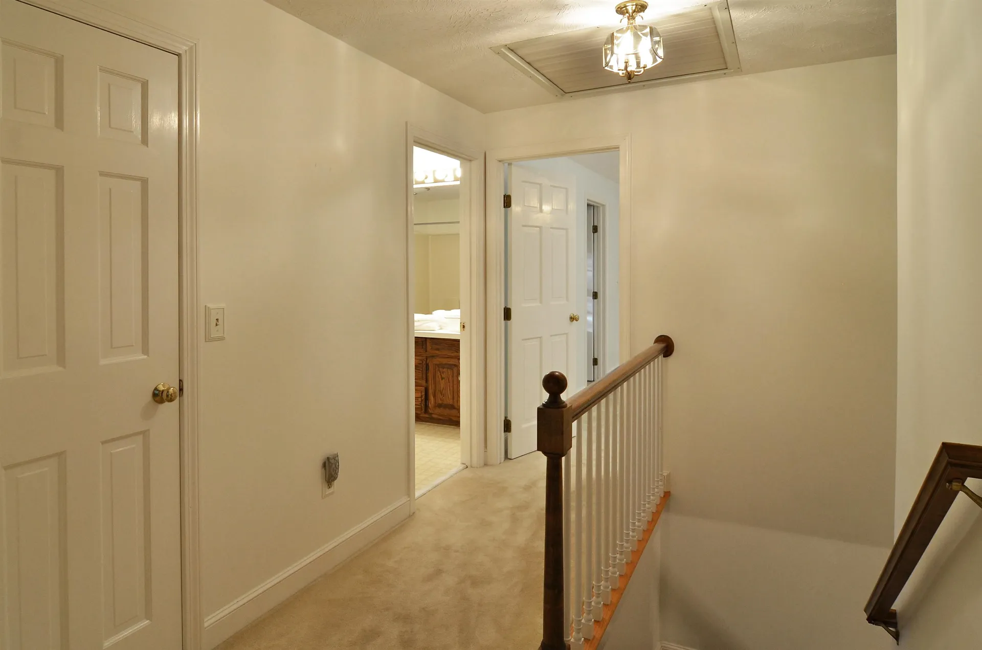 21 Oriole Drive Bedford NH 03110
