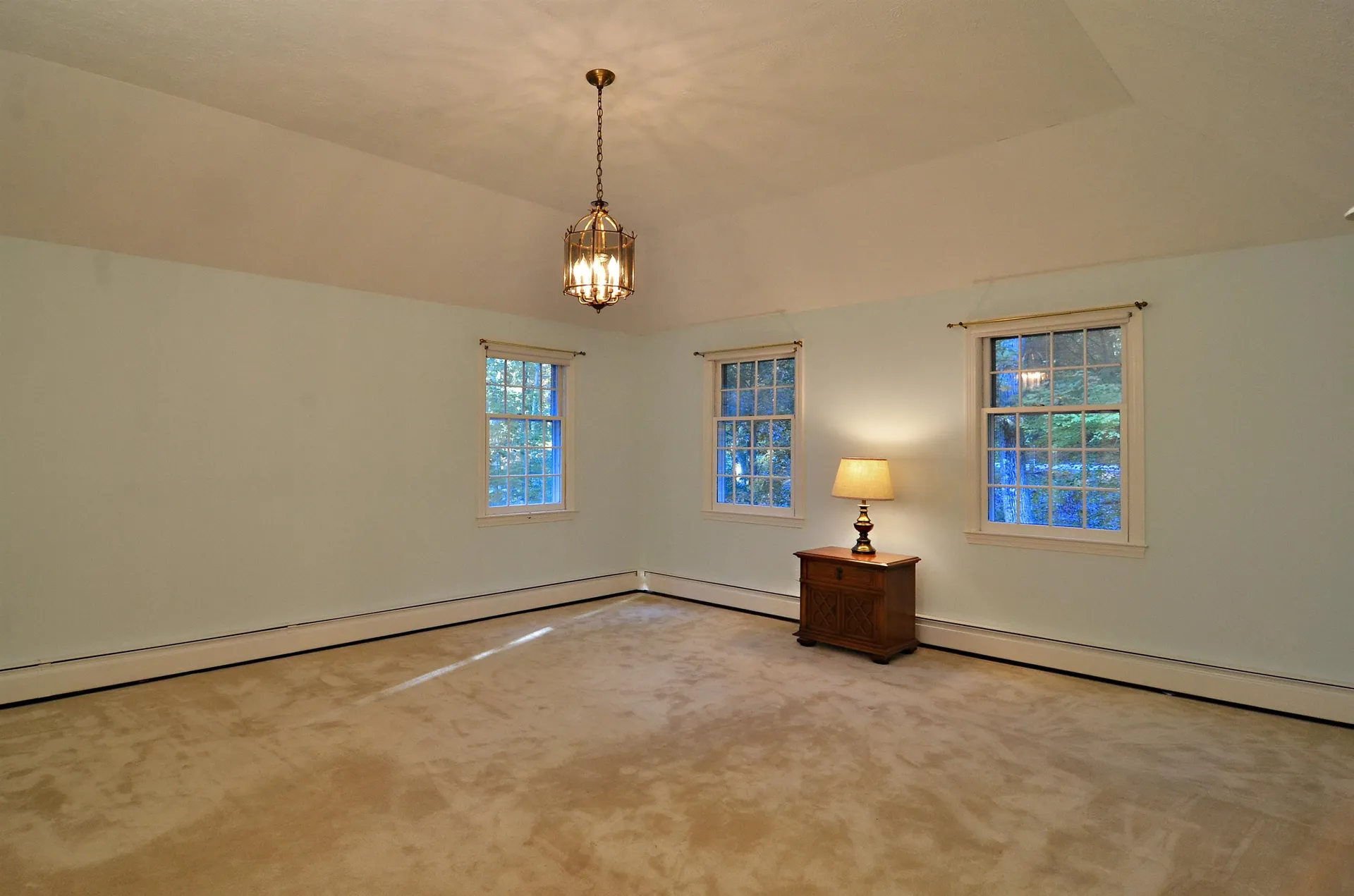 21 Oriole Drive Bedford NH 03110