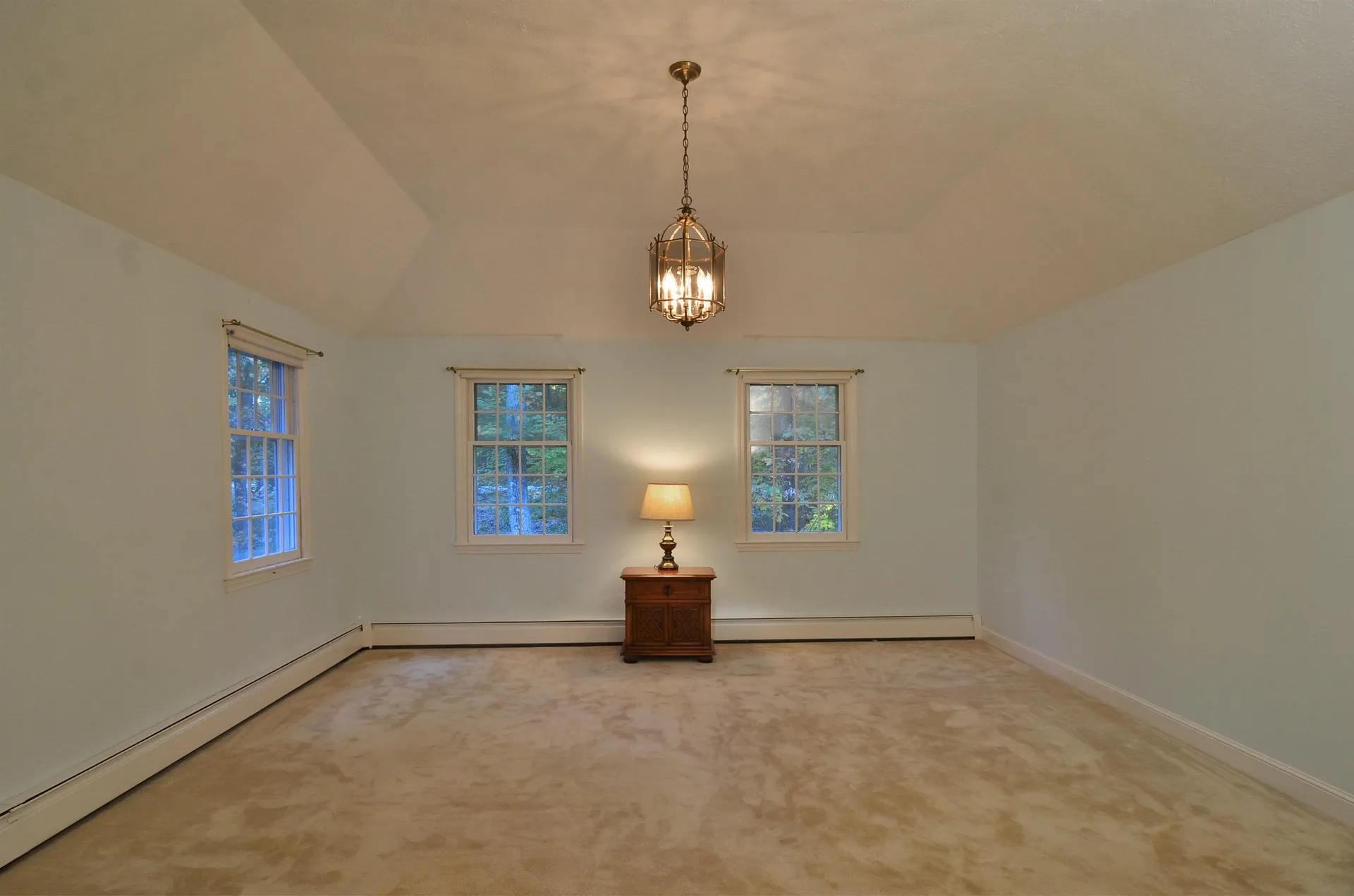 21 Oriole Drive Bedford NH 03110