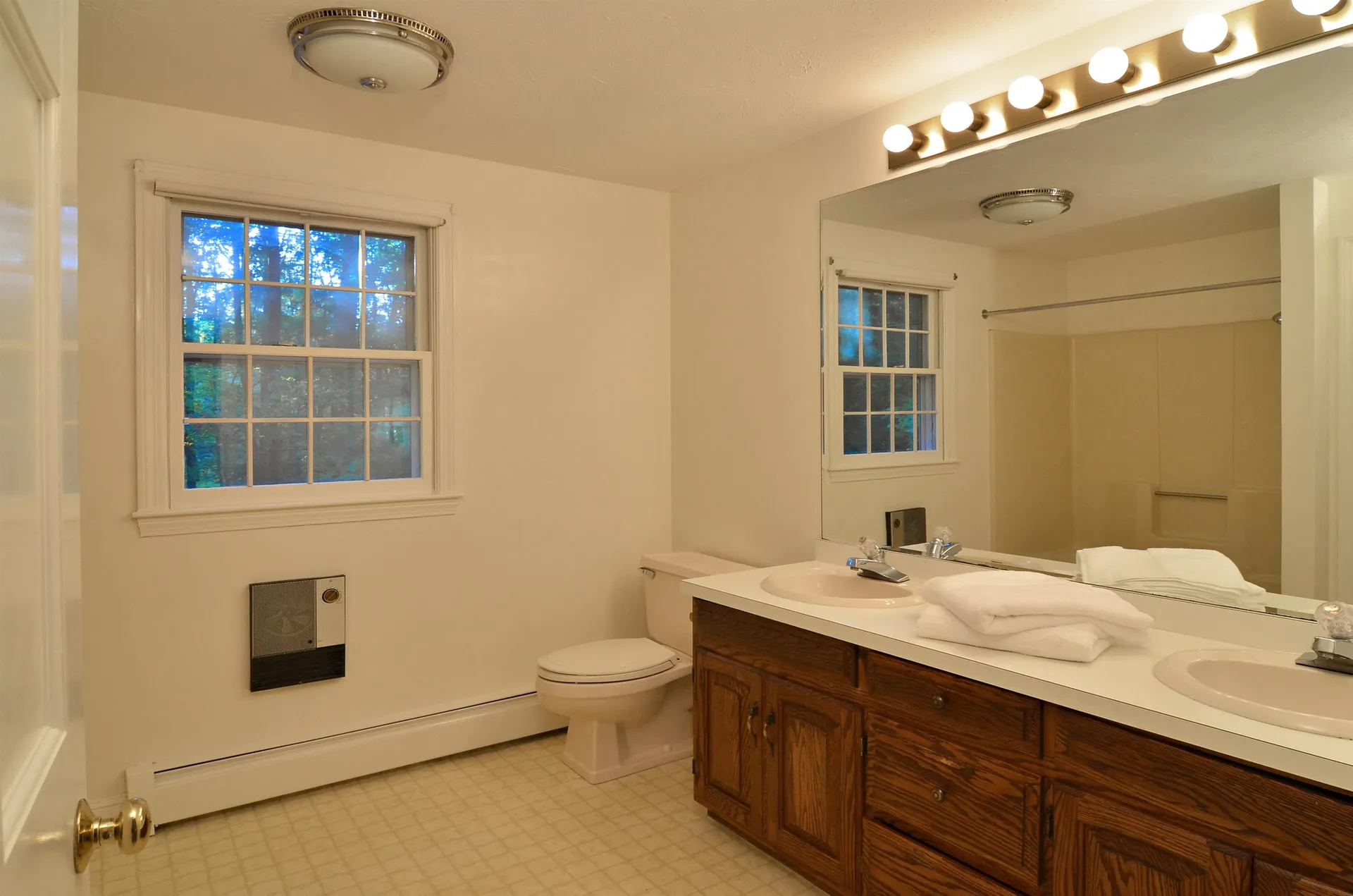 21 Oriole Drive Bedford NH 03110