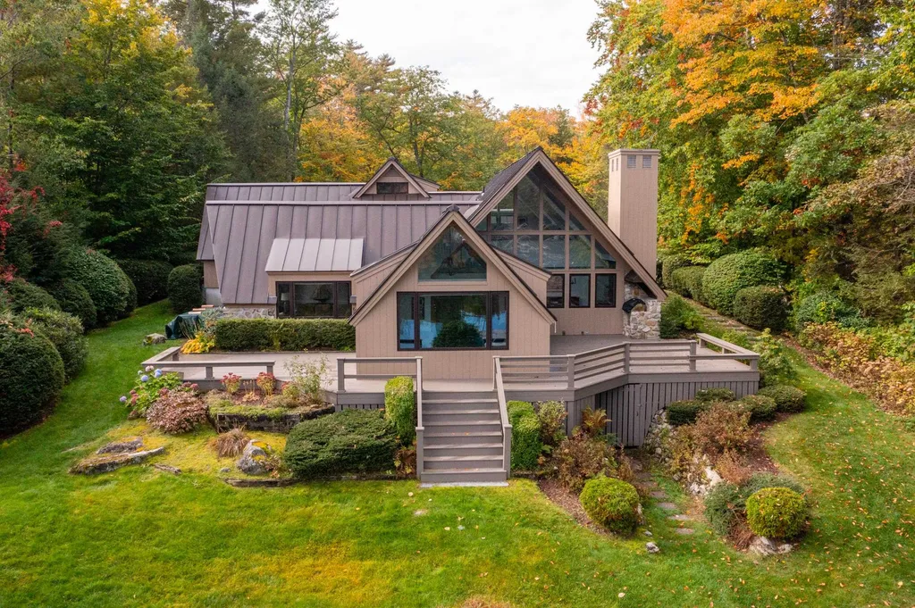 115 Springfield Point Road Wolfeboro NH 03894