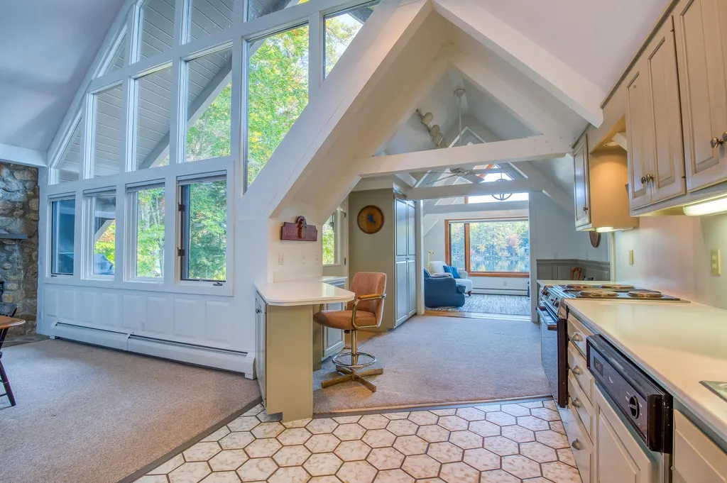 115 Springfield Point Road Wolfeboro NH 03894